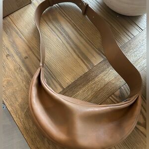 Cos swing Crossbody leather